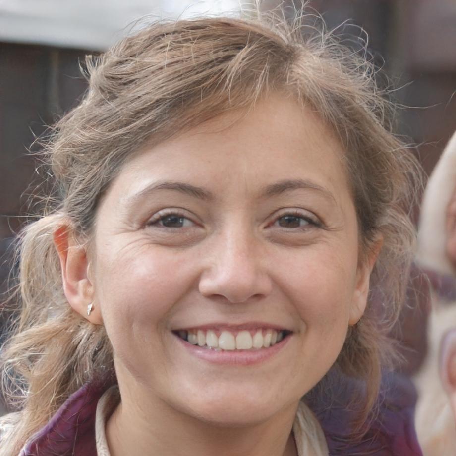 Portrait de Claire Rousseau, coordinatrice pédagogique adaptive